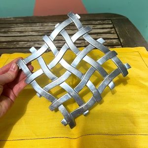 Copco silver basket weave trivet